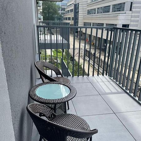 W Apartament , Nowoczesny ,4 Osobowy, Warsaw Exterior photo